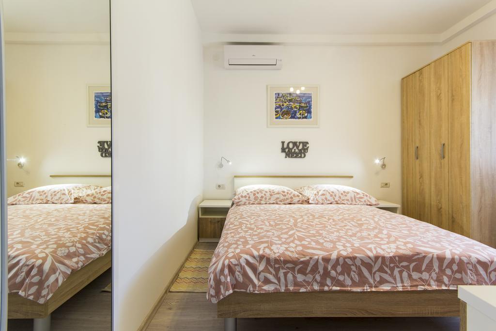 Rooms Vilena Μεντουλίν Εξωτερικό φωτογραφία